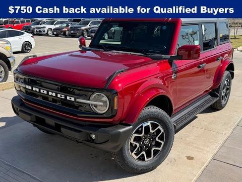 New 2026 Ford Bronco Outer Banks image 3