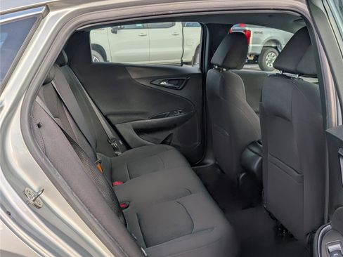 Used 2019 Chevrolet Malibu LS image 11