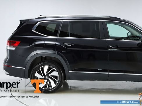 Used 2025 Volkswagen Atlas SEL AWD/4WD image 11