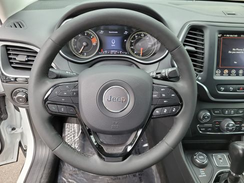 Used 2023 Jeep Cherokee Altitude Lux AWD/4WD image 19