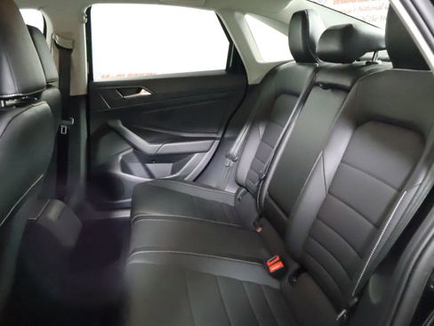 Used 2024 Volkswagen Jetta SE image 42