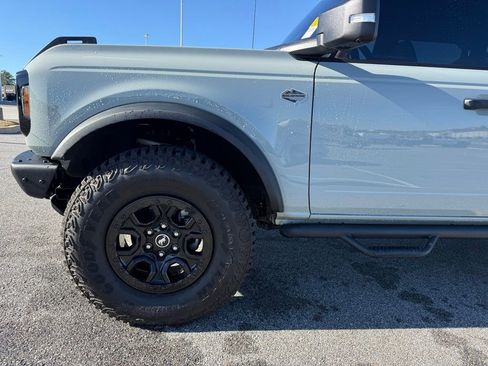 Used 2024 Ford Bronco Wildtrak image 25