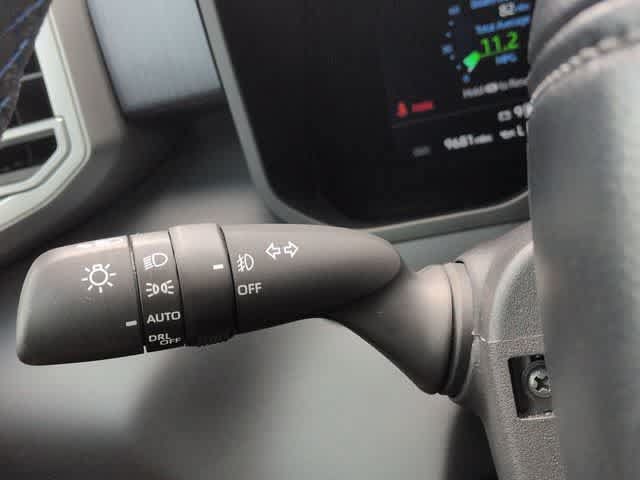 Used 2025 Toyota Tundra Platinum AWD/4WD image 29