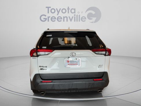 Certified 2025 Toyota RAV4 XLE AWD/4WD image 5