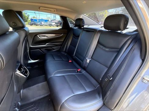 Used 2019 Cadillac XTS Luxury FWD image 21