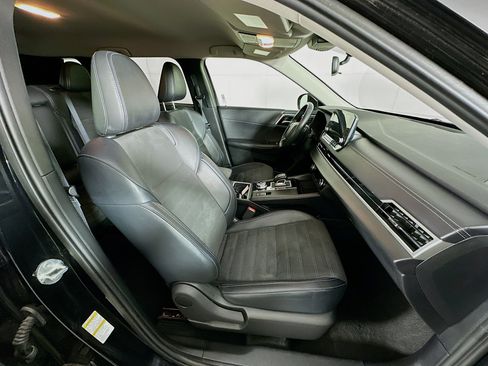 Used 2024 Mitsubishi Outlander SE AWD/4WD image 32