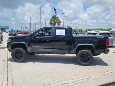 Used 2022 Chevrolet Colorado ZR2 AWD/4WD image 3