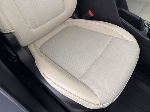 Used 2023 Buick Encore GX Preferred w/ Cold Weather Comfort Package image 26