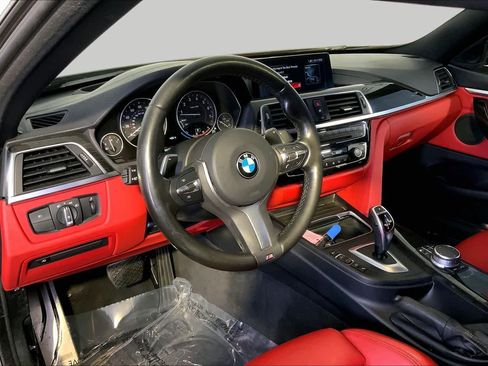 Used 2019 BMW 430i xDrive Coupe w/ M Sport Package AWD/4WD image 18
