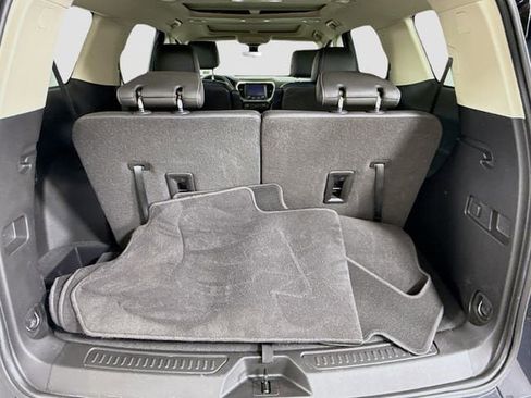 Used 2023 GMC Acadia Denali w/ Denali Ultimate Package image 28