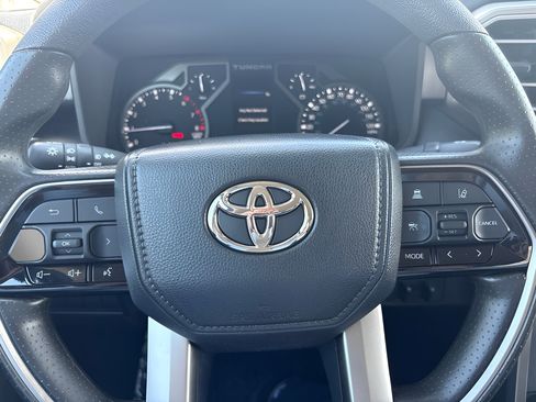 Used 2023 Toyota Tundra SR5 w/ SR5 Convenience Package AWD/4WD image 16