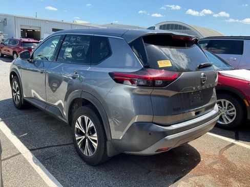Used 2021 Nissan Rogue SV FWD image 4