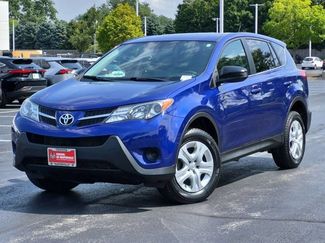 Used 2014 Toyota RAV4 LE FWD video 2