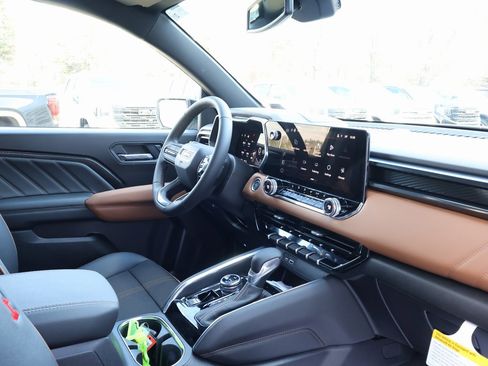 New 2026 GMC Canyon AT4 image 36