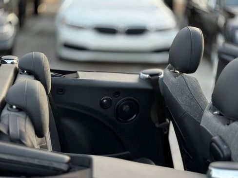 Used 2016 MINI Cooper S image 13