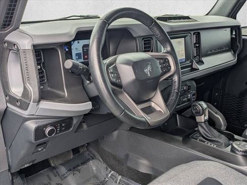 Certified 2023 Ford Bronco Big Bend w/ Sasquatch Package AWD/4WD image 10