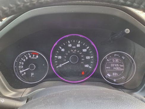 Used 2021 Honda HR-V Sport image 30