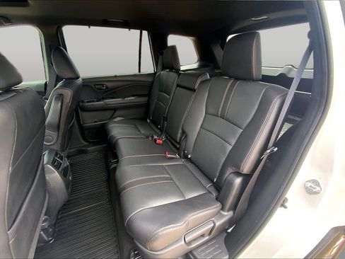 Used 2022 Honda Passport TrailSport image 21