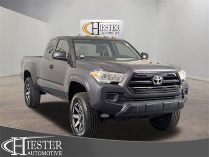 Used 2016 Toyota Tacoma SR