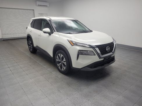 Used 2021 Nissan Rogue SV AWD/4WD image 11