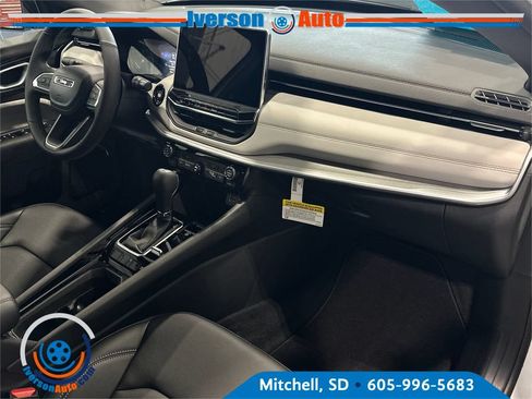 New 2026 Jeep Compass Limited AWD/4WD image 32
