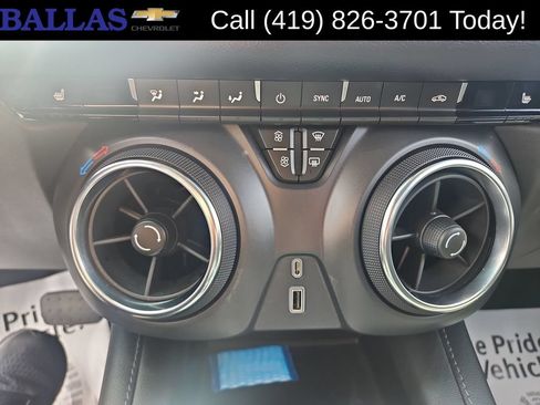 Certified 2022 Chevrolet Blazer LT FWD image 16