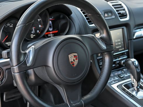 Used 2014 Porsche Boxster RWD image 24