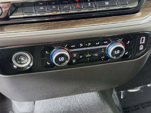 Used 2022 GMC Sierra 1500 Elevation w/ LPO, Elevation Black Package AWD/4WD image 38