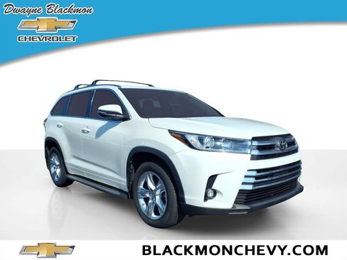 Used 2019 Toyota Highlander Limited FWD image 1