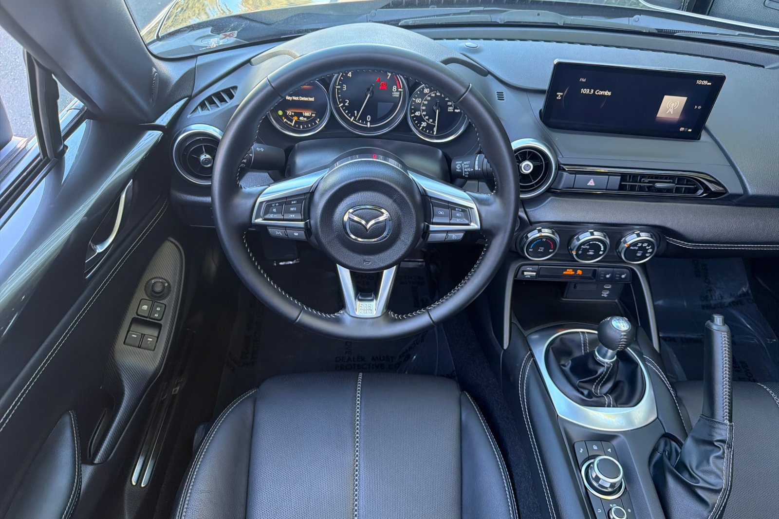 Certified 2025 MAZDA MX-5 Miata RF Grand Touring w/ Appearance Package RWD image 16