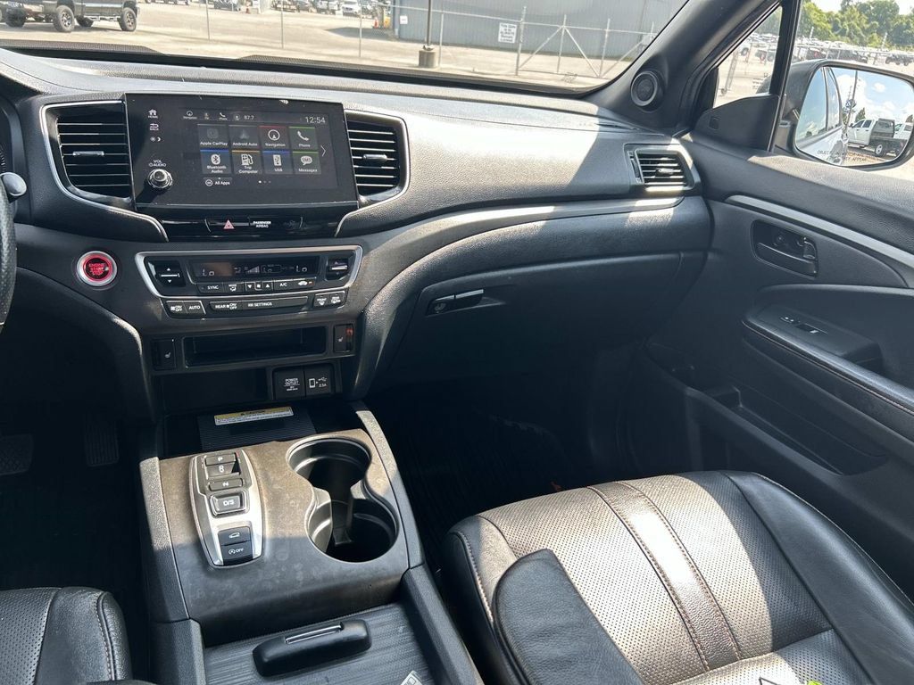 Used 2022 Honda Passport TrailSport image 22