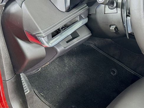 Used 2025 Chevrolet Corvette Stingray Coupe w/ 1LT image 10