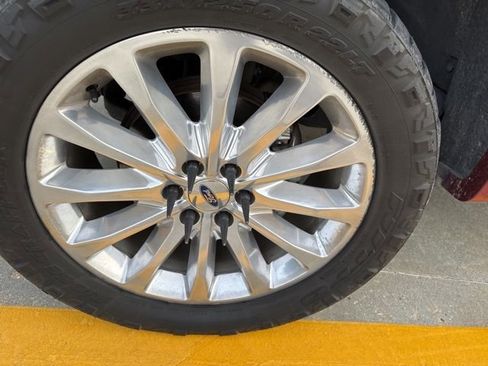 Used 2019 Ford F150 Limited image 20