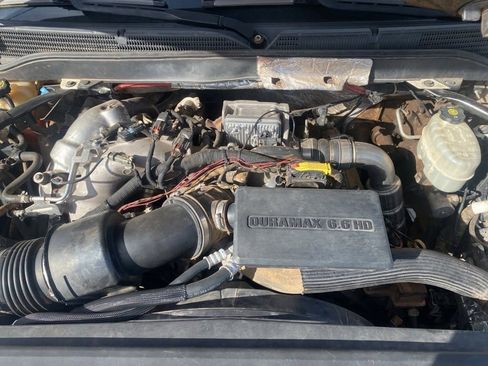 Used 2018 Chevrolet Silverado 3500 LT w/ LT Convenience Package image 19