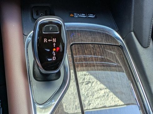 Used 2018 Buick Enclave Avenir w/ Avenir Technology Package image 13