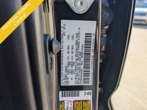 Used 2022 Toyota Tacoma TRD Off-Road w/ TRD Premium Off Road Package image 30