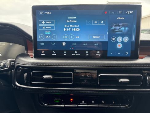 Used 2022 Lincoln Nautilus Reserve w/ Equipment Group 201A image 21