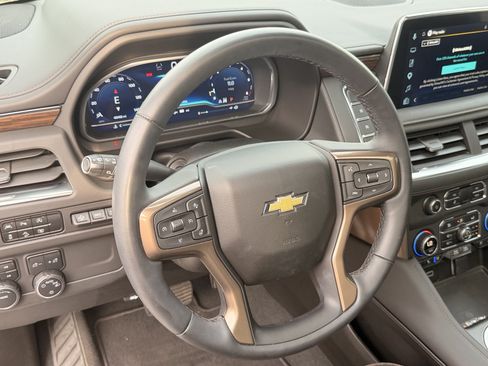 Used 2023 Chevrolet Tahoe High Country AWD/4WD image 29