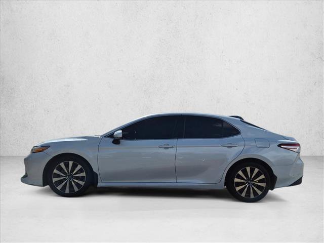 Used 2018 Toyota Camry XLE FWD image 8