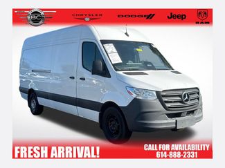 Used 2025 Mercedes-Benz Sprinter 2500 video 1