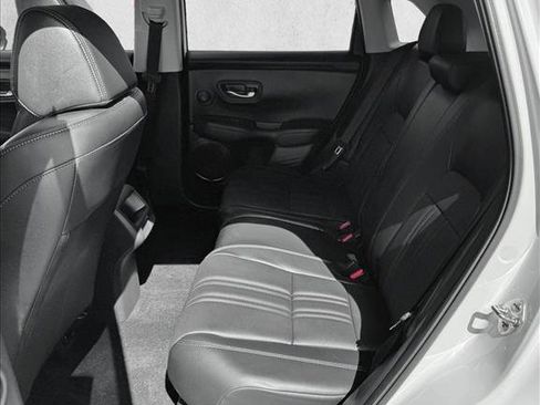 Used 2026 Honda HR-V EX-L image 17