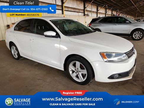 Used 2011 Volkswagen Jetta TDI FWD image 5