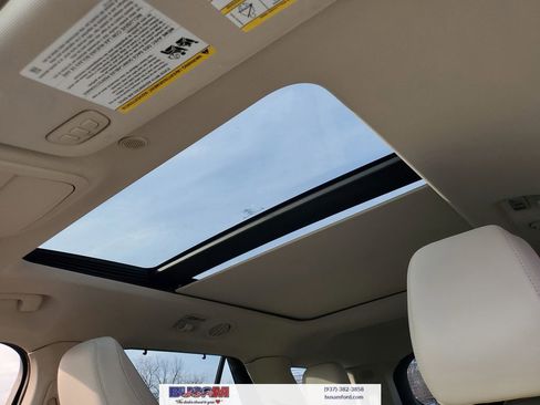 Certified 2022 Ford Explorer Platinum w/ Equipment Group 601A image 33