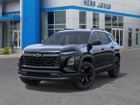 New 2026 Chevrolet Equinox LT w/ Convenience Package II image 6