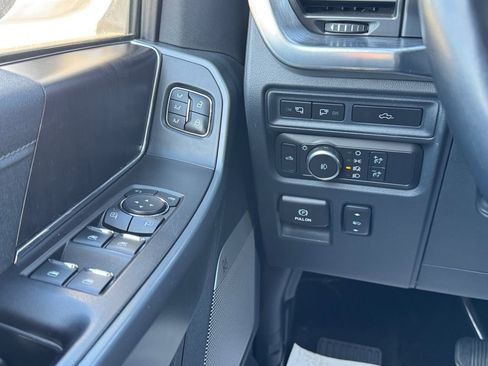 Used 2021 Ford F150 Lariat w/ Equipment Group 501A Mid AWD/4WD image 23