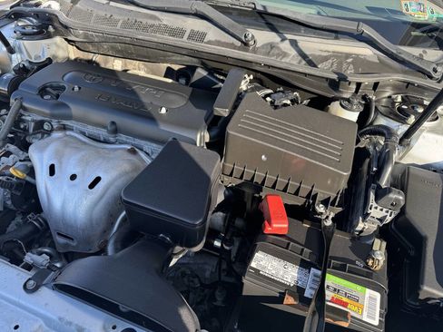 Used 2007 Toyota Camry XLE FWD image 13