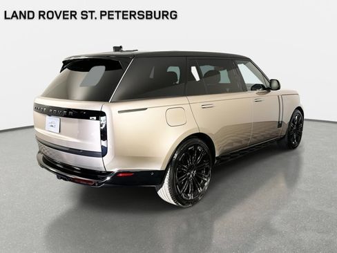 New 2026 Land Rover Range Rover Long Wheelbase SE image 5