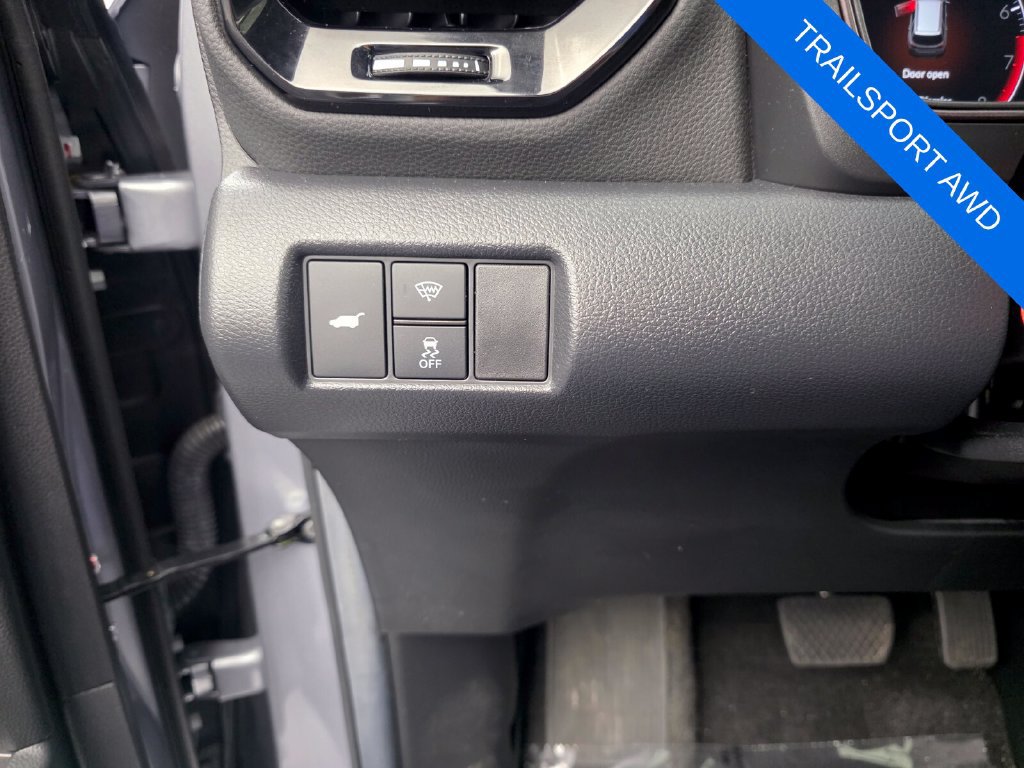 Used 2025 Honda Pilot TrailSport image 27