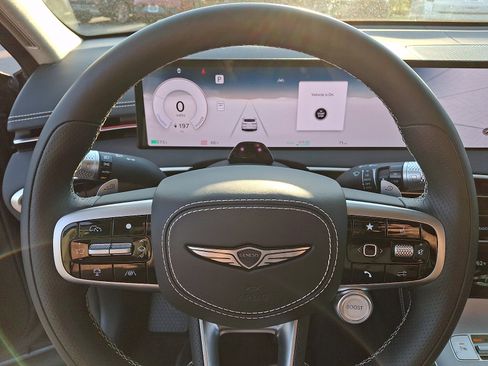 Used 2026 Genesis Electrified GV70 Prestige AWD/4WD image 22