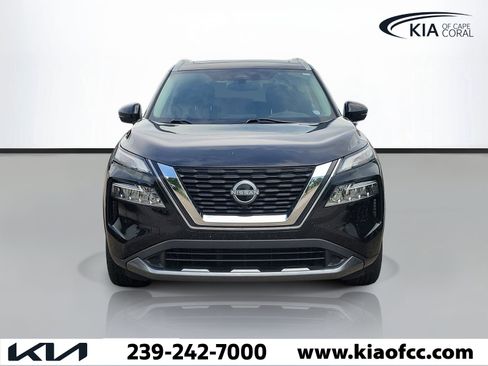 Used 2023 Nissan Rogue SL FWD image 2